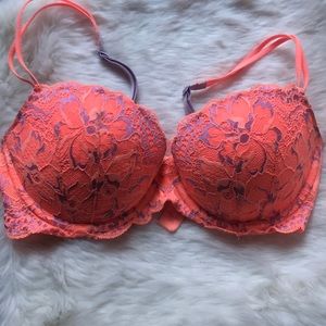 Victoria Secret push-up bra! Like new!
